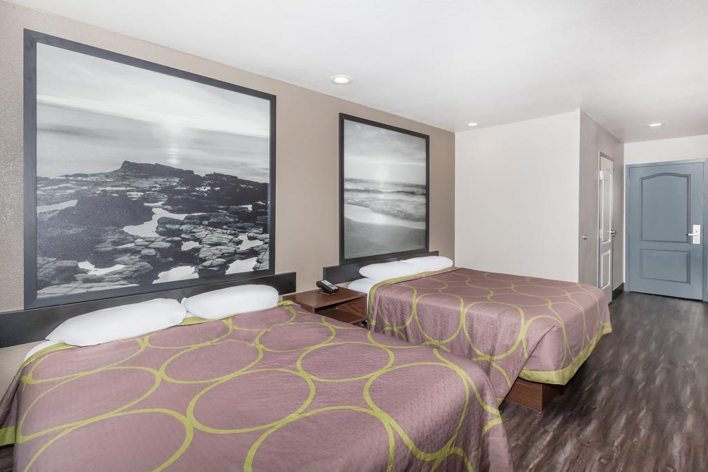 Super 8 By Wyndham San Diego/Imperial Beach Extérieur photo