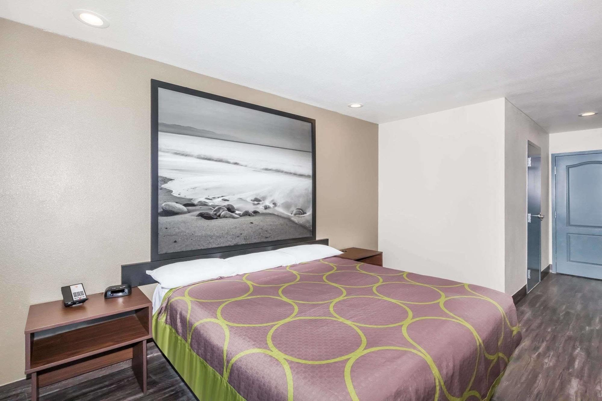 Super 8 By Wyndham San Diego/Imperial Beach Extérieur photo